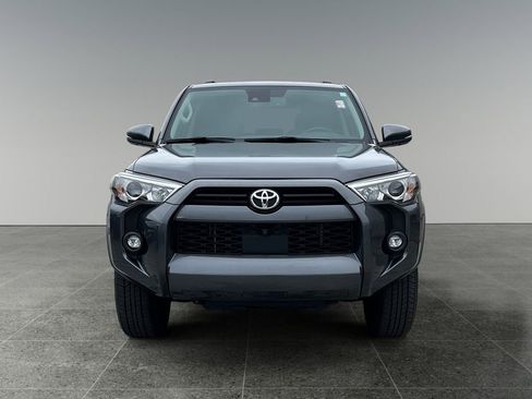 Used 2022 Toyota 4Runner SR5 Premium image 2
