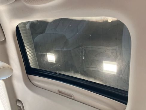 Used 2018 Lincoln MKZ Reserve w/ Climate Package image 11