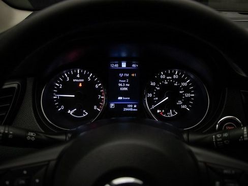 Used 2022 Nissan Rogue Sport SL w/ Premium Package image 31