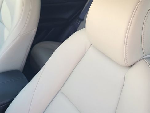 Used 2024 MAZDA CX-30 AWD 2.5 S w/ Preferred Package image 16