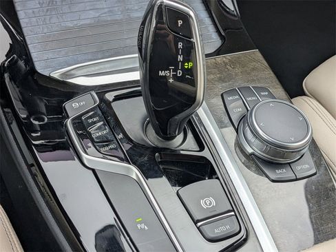 Used 2019 BMW X3 sDrive30i w/ Premium Package image 12