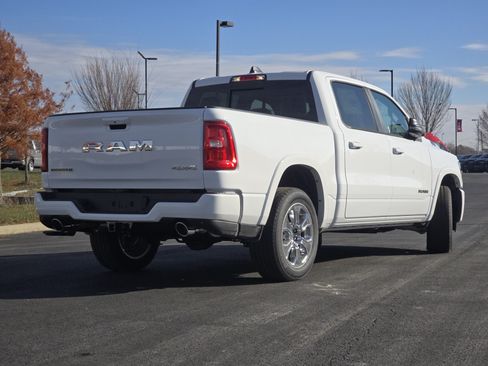New 2026 RAM 1500 Big Horn AWD/4WD image 18