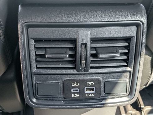 Certified 2025 Subaru Forester Premium w/ Convenience Package #1 AWD/4WD image 15