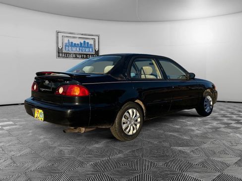 Used 2001 Toyota Corolla CE image 6