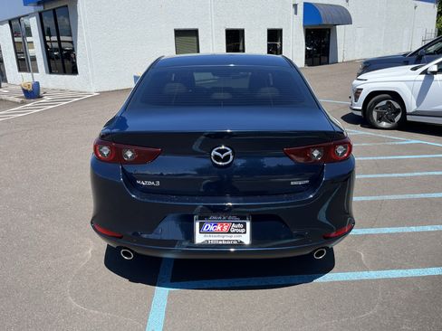 Used 2024 MAZDA MAZDA3 s FWD image 4