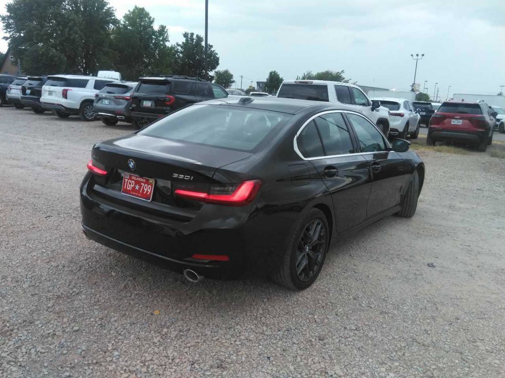 Used 2026 BMW 330i xDrive Sedan AWD/4WD image 2