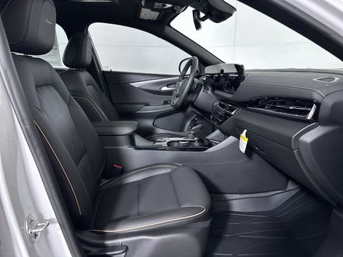 New 2026 Buick Envista Sport Touring FWD image 30