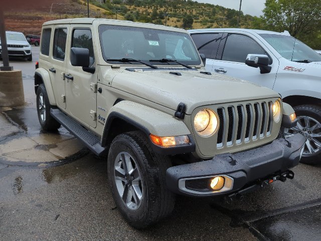 Used 2022 Jeep Wrangler Unlimited Sahara w/ Cold Weather Group AWD/4WD image 2