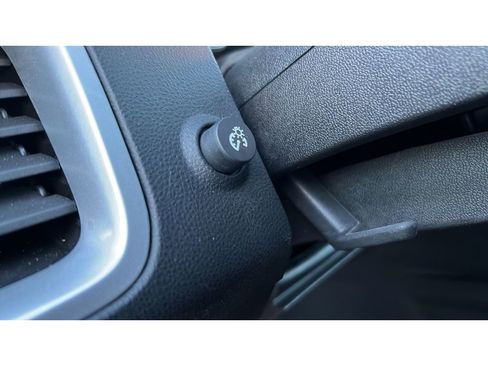 Used 2017 Chevrolet Equinox LT w/ Convenience Package image 22