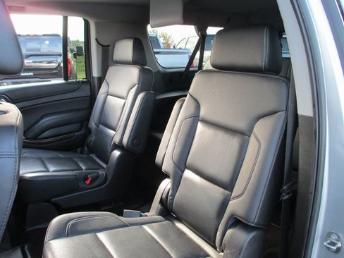 Used 2018 GMC Yukon XL SLT w/ Premium Edition image 20