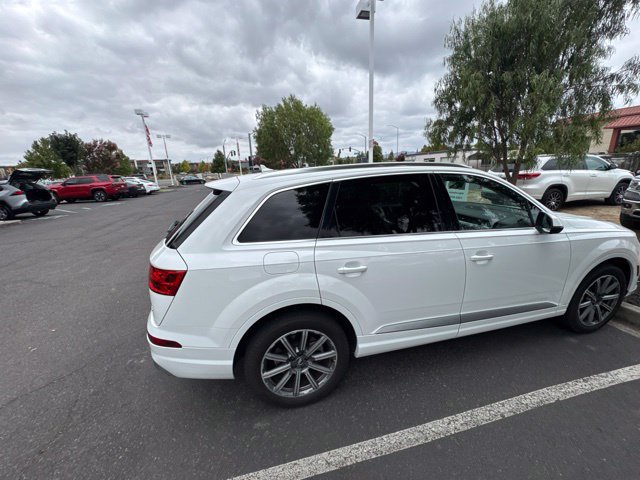 Used 2018 Audi Q7 2.0T Premium Plus w/ Premium Plus Package AWD/4WD image 43