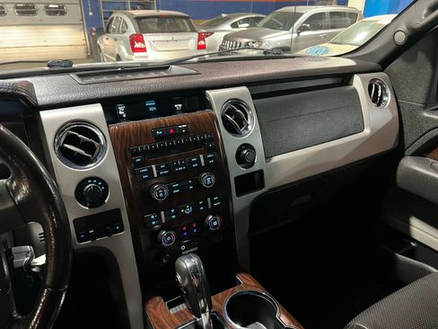 Used 2012 Ford F150 Lariat w/ Lariat Chrome Pkg image 14