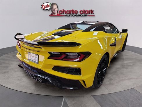 New 2025 Chevrolet Corvette Z06 image 5