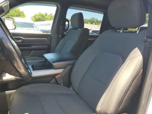 Used 2019 RAM 1500 Big Horn AWD/4WD image 17