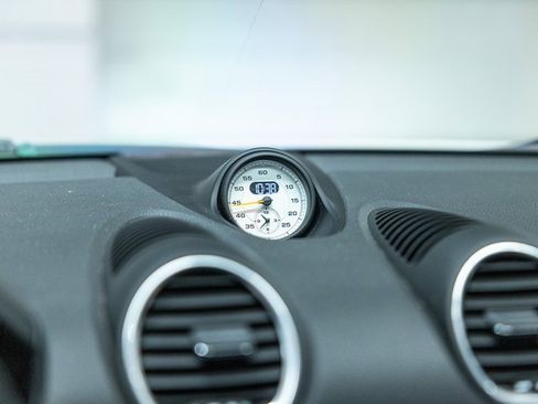 Used 2020 Porsche 718 Cayman GT4 image 44