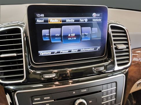 Used 2019 Mercedes-Benz GLS 450 4MATIC w/ Premium 1 Package image 25