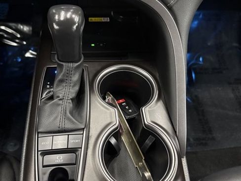 Used 2024 Toyota Camry XSE image 10