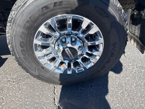 Used 2022 Ford F350 XLT w/ XLT Premium Package AWD/4WD image 30