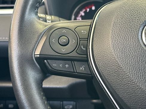 Used 2025 Toyota RAV4 XLE Premium FWD image 27