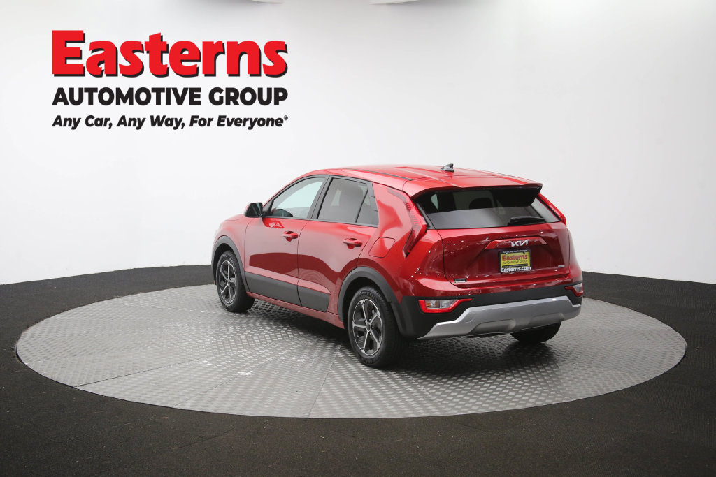 Used 2025 Kia Niro LX FWD image 64