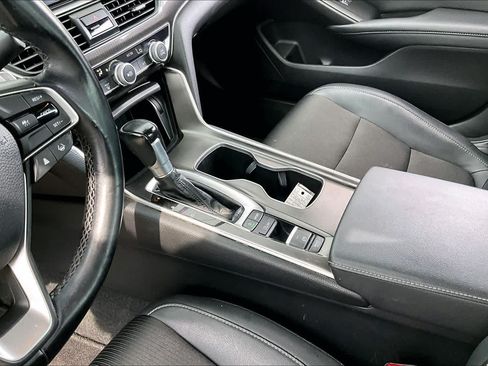 Used 2021 Honda Accord Sport image 17