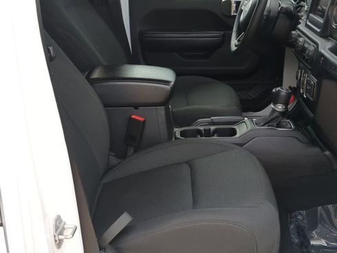 Certified 2020 Jeep Wrangler Unlimited Sport S AWD/4WD image 20