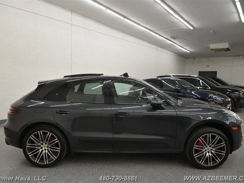 Used 2018 Porsche Macan GTS image 8