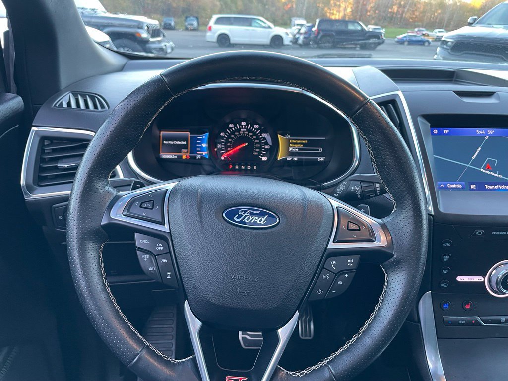 Used 2020 Ford Edge ST w/ Equipment Group 401A AWD/4WD image 15