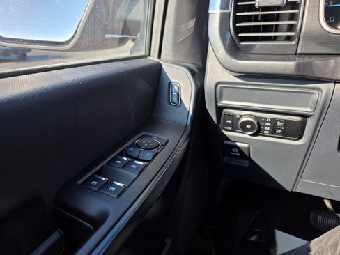 Used 2023 Ford F150 XL w/ STX Appearance Package AWD/4WD image 19