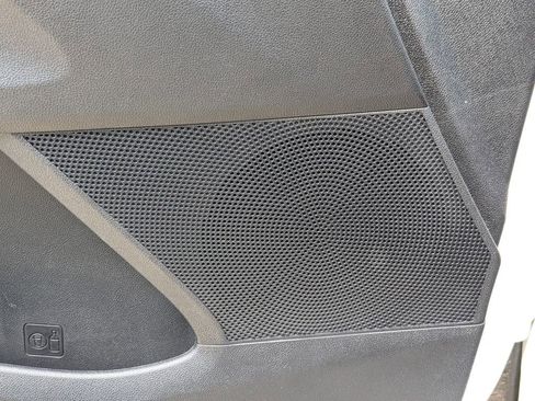 Used 2025 Kia Sorento SX image 10