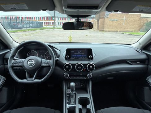 Used 2025 Nissan Sentra S FWD image 26