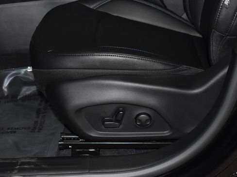 New 2026 Jeep Compass Limited image 11