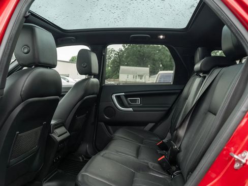 Used 2016 Land Rover Discovery Sport HSE AWD/4WD image 8