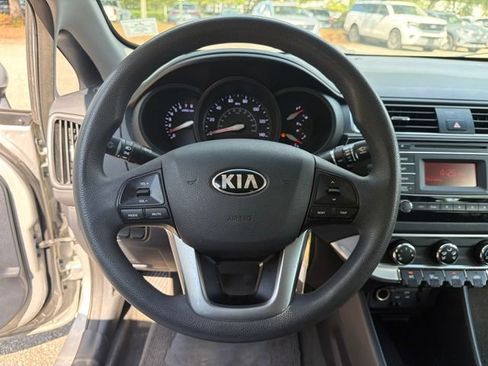 Used 2017 Kia Rio LX FWD image 13