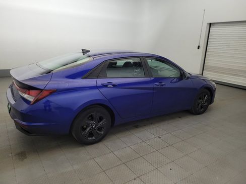Used 2023 Hyundai Elantra SEL image 10