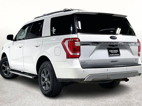 Used 2021 Ford Expedition XLT image 15