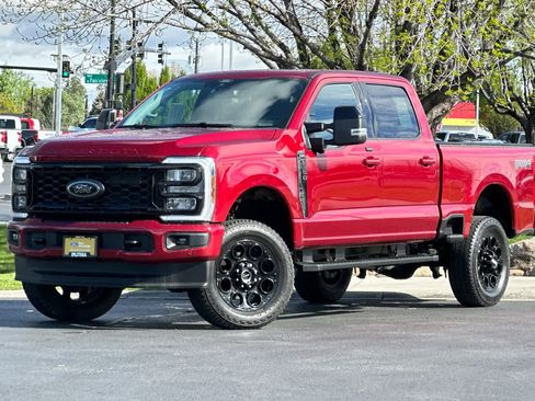 Certified 2025 Ford F350 Lariat w/ Lariat Ultimate Package AWD/4WD image 1