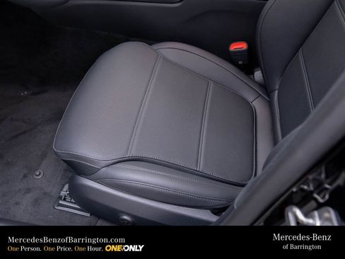 New 2026 Mercedes-Benz C 300 4MATIC Sedan image 16