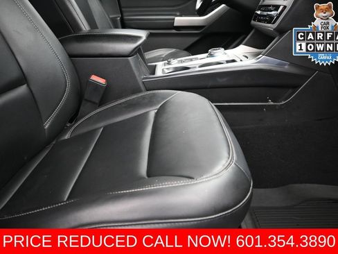 Used 2023 Ford Explorer XLT w/ Equipment Group 202A AWD/4WD image 25