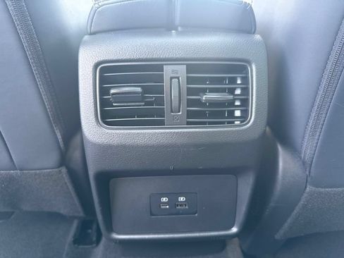Certified 2023 Nissan Rogue SV w/ SV Premium B Package AWD/4WD image 25