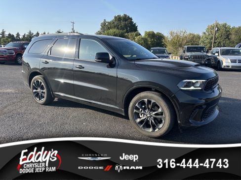 Used 2025 Dodge Durango R/T AWD/4WD image 1