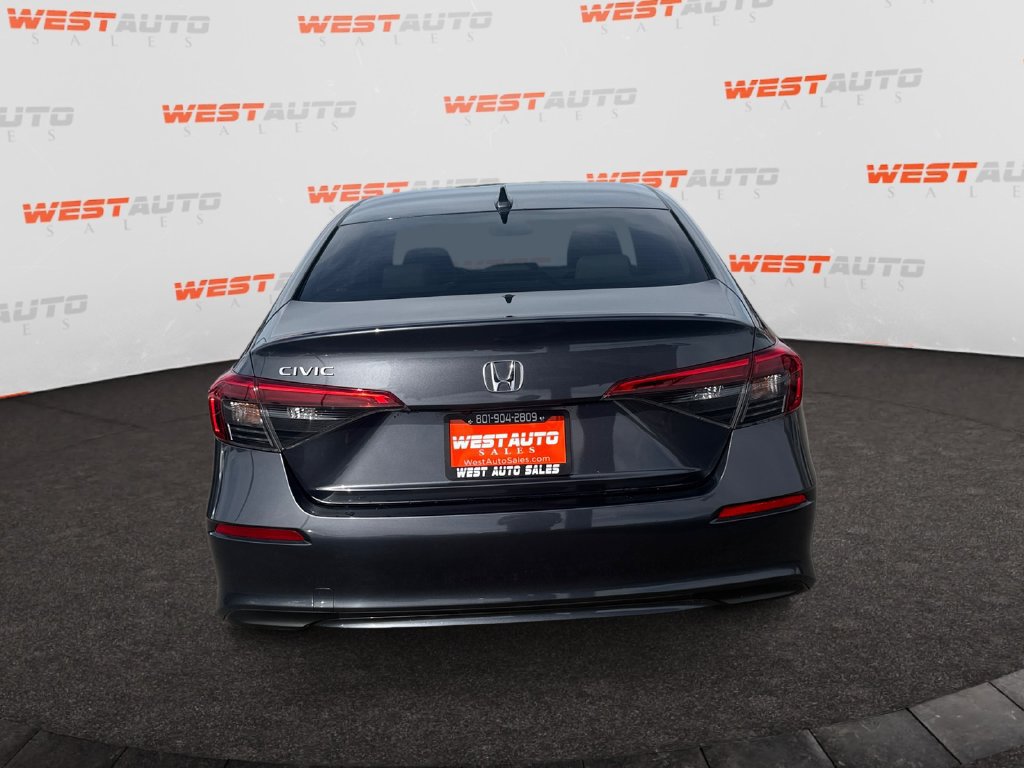 Used 2022 Honda Civic EX image 4