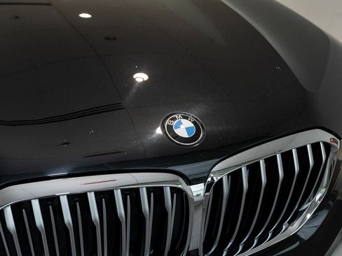 Used 2019 BMW X5 xDrive40i w/ Premium Package 2 AWD/4WD image 18