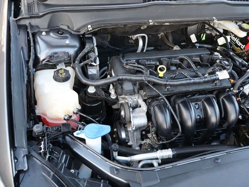 Used 2016 Ford Fusion SE image 37