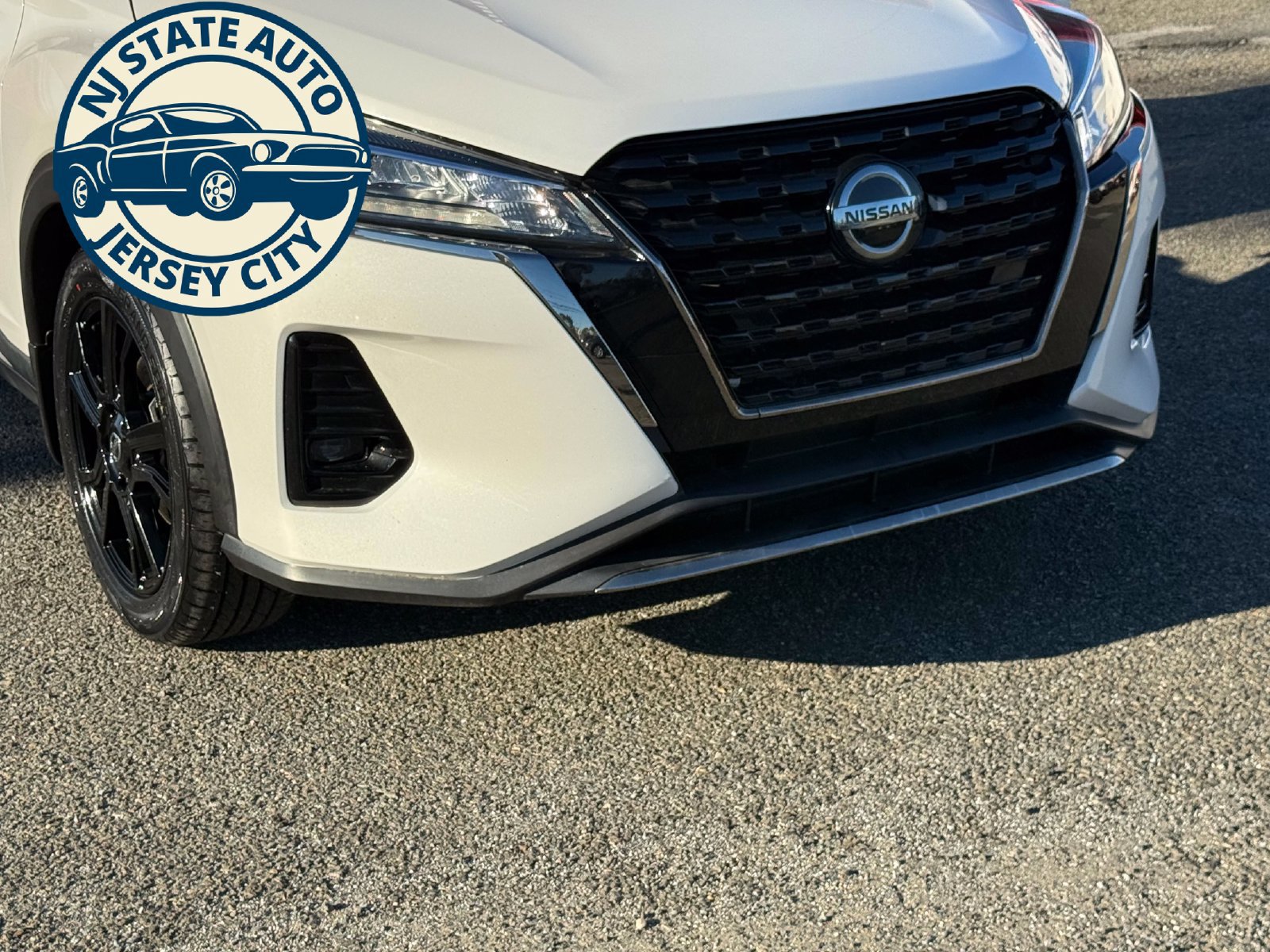 Used 2021 Nissan Kicks SR w/ SR Premium Package FWD image 51