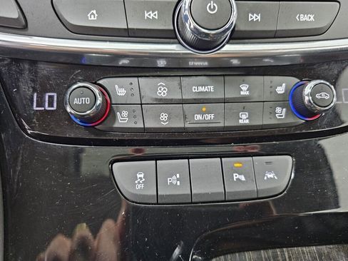 Used 2019 Buick LaCrosse Premium w/ Driver Confidence Package II image 17