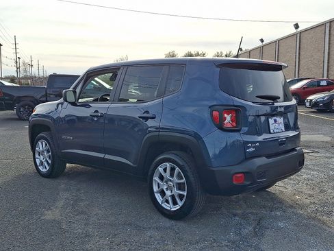 Used 2023 Jeep Renegade Latitude image 5
