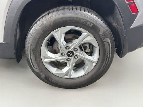 Used 2024 Hyundai Tucson SE AWD/4WD image 34