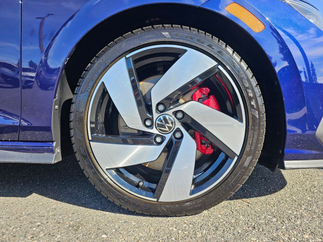 Used 2024 Volkswagen GTI S FWD image 9
