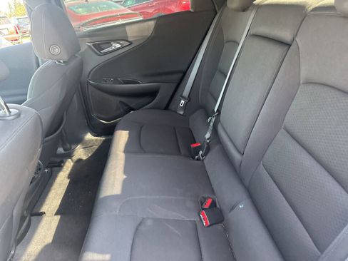 Used 2023 Chevrolet Malibu LT image 16